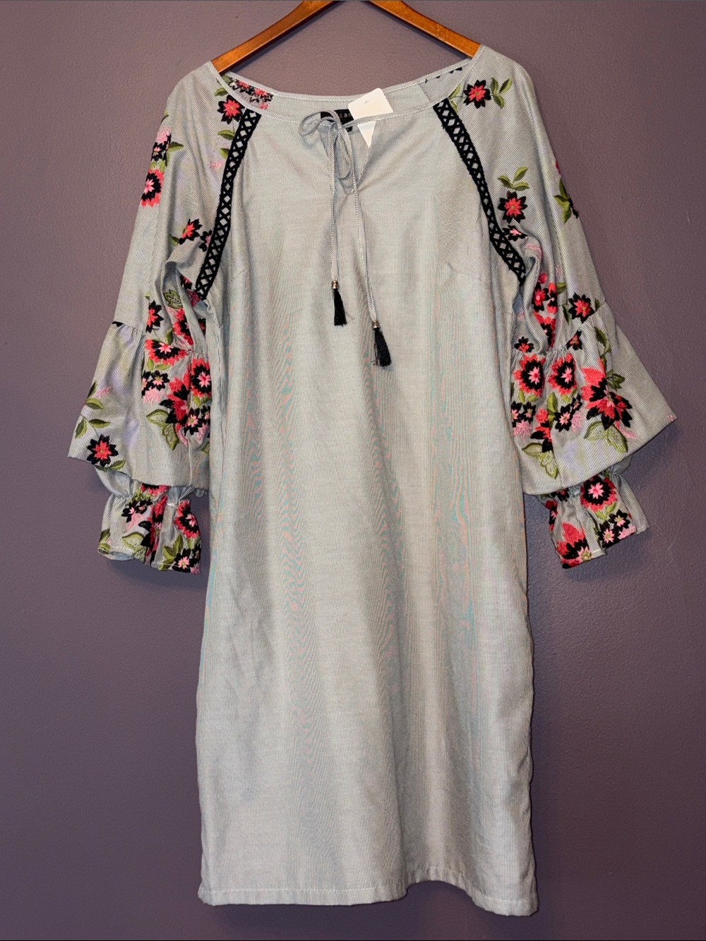 Sangria Pinstripe Dress with Pink and Green Floral Embroidered Sleeves 10 NWT